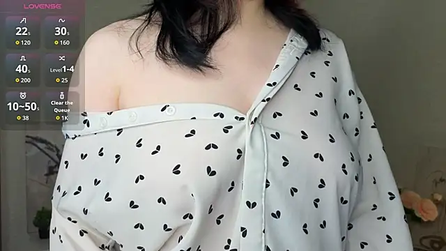 NyamNyamNyammm online show from November 5, 2025, 4:29 pm