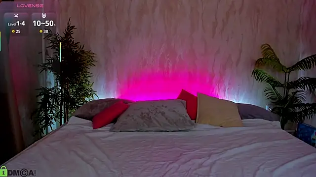 Snapshot of Alic_Fox chatting on January 9, 2026, 12:13 am Alic Fox online show from January 9, 2026, 12:13 am