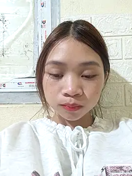 Mayy1 online show from October 21, 2025, 7:53 am