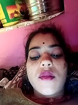 Snapshot of Mahek_love143 chatting on December 2, 2025, 1:00 am Mahek love143 online show from December 2, 2025, 1:00 am