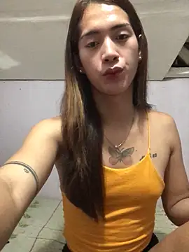 Snapshot of ashley_bombshell chatting on December 19, 2025, 10:00 am ashley bombshell online show from December 19, 2025, 10:00 am