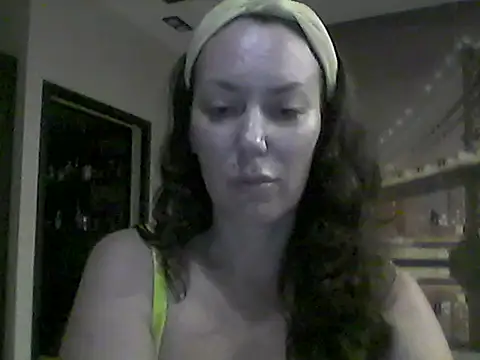 Selirine online show from October 3, 2025, 1:08 pm