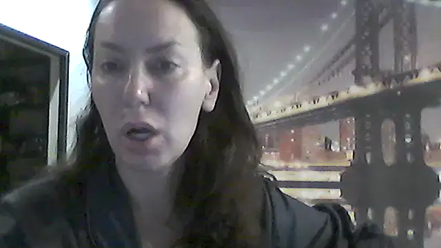 Selirine online show from October 10, 2025, 3:38 am