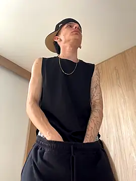 Skinny batman online show from October 18, 2025, 5:46 pm