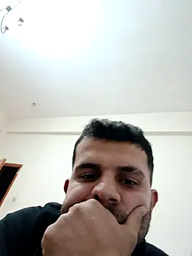 kadiirsekercii online show from November 25, 2025, 8:31 pm