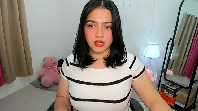 Snapshot of BubbbleButtDemi chatting on October 4, 2025, 10:46 am BubbbleButtDemi online show from October 4, 2025, 10:46 am