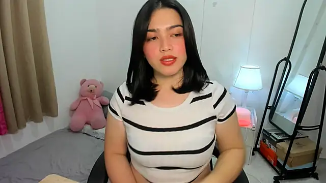 Snapshot of BubbbleButtDemi chatting on October 11, 2025, 10:36 am BubbbleButtDemi online show from October 11, 2025, 10:36 am