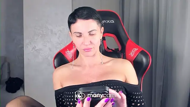 Angel iam online show from April 18, 2026, 7:58 pm