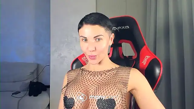 Snapshot of Angel_iam chatting on April 28, 2026, 6:46 pm Angel iam online show from April 28, 2026, 6:46 pm