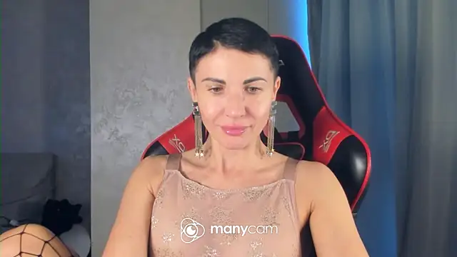 Snapshot of Angel_iam chatting on May 16, 2026, 2:38 pm Angel iam online show from May 16, 2026, 2:38 pm