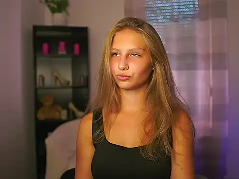 emmie murray online show from September 24, 2025, 1:36 pm