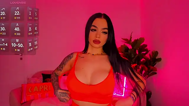 TiaBelle online show from October 29, 2025, 8:21 pm