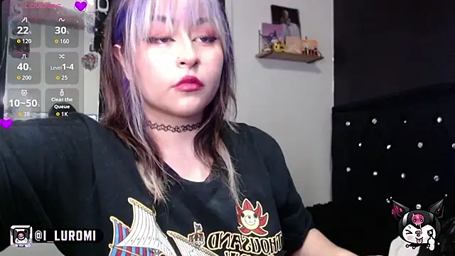 Snapshot of Iluromi chatting on March 4, 2026, 2:45 pm Iluromi online show from March 4, 2026, 2:45 pm