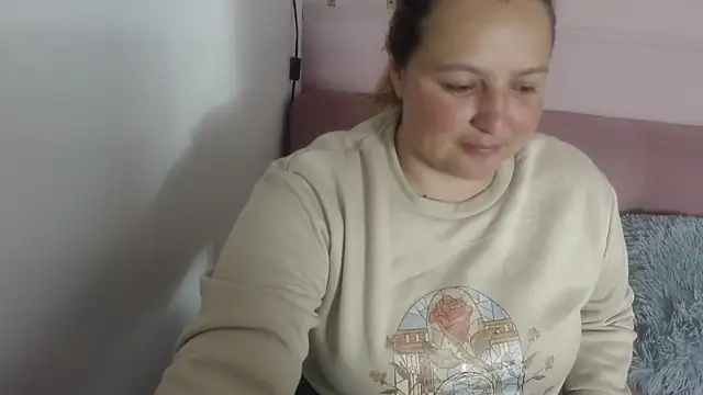 SweetRouse   online show from September 26, 2025, 2:10 pm