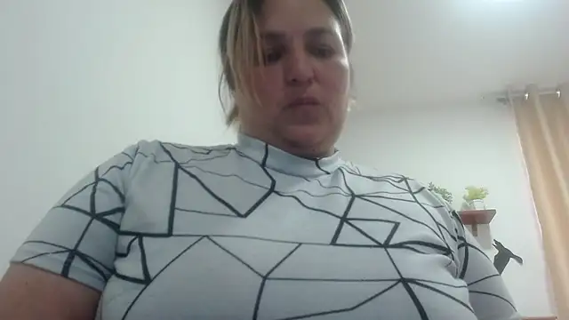 SweetRouse   online show from November 20, 2025, 2:06 pm