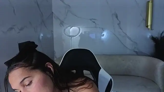 Saraah Tx online show from November 30, 2025, 3:10 am