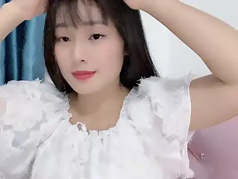 Snapshot of Lie_liee chatting on November 2, 2025, 2:52 pm Lie liee online show from November 2, 2025, 2:52 pm