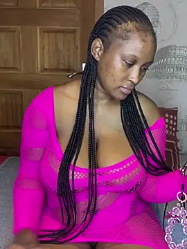 Bellabootie online show from April 10, 2026, 8:24 pm