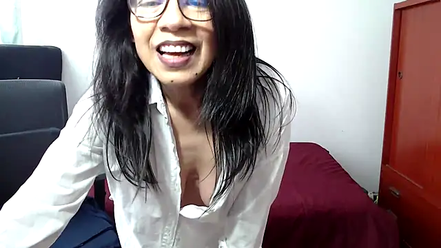 Snapshot of abrilsex23 chatting on July 19, 2026, 1:48 pm abrilsex23 online show from July 19, 2026, 1:48 pm