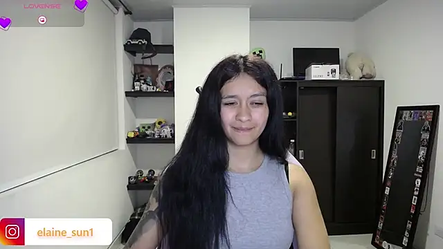 Snapshot of elaine_sun1 chatting on May 15, 2026, 11:45 pm elaine sun1 online show from May 15, 2026, 11:45 pm