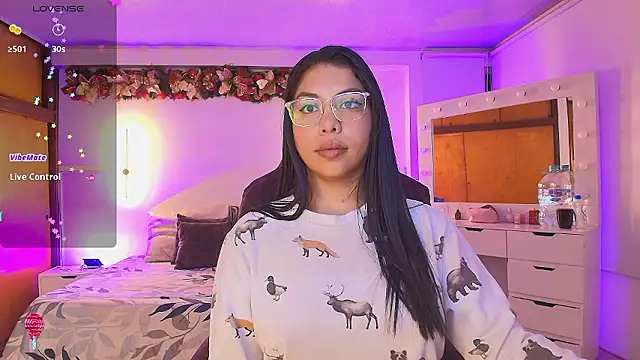 kloe28 online show from January 10, 2026, 4:14 am