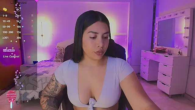 kloe28 online show from June 2, 2026, 3:30 am