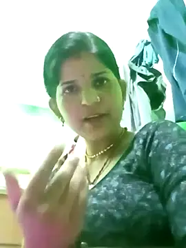 Cuty nensi online show from October 30, 2025, 7:43 am