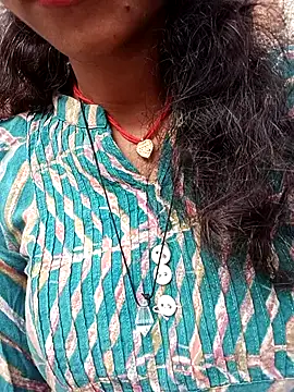 Cuty nensi online show from November 18, 2025, 10:52 am