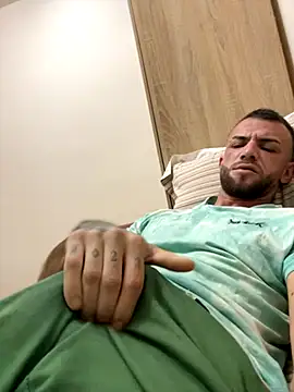 Snapshot of sexyman1936 chatting on October 21, 2025, 3:07 am sexyman1936 online show from October 21, 2025, 3:07 am