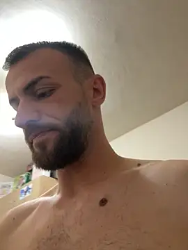 Snapshot of sexyman1936 chatting on October 26, 2025, 9:21 pm sexyman1936 online show from October 26, 2025, 9:21 pm