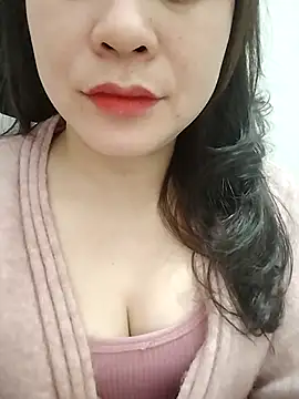 Girl Shy2000 online show from January 17, 2026, 1:27 pm