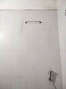 Ilhaamgrey online show from October 4, 2025, 9:02 pm