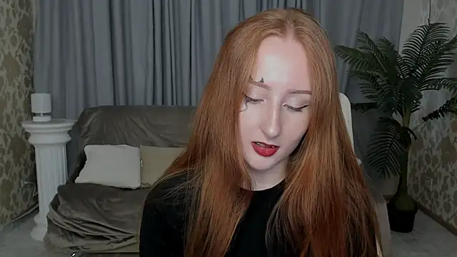 TwilightSerena online show from October 29, 2025, 11:45 am