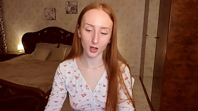 TwilightSerena online show from January 19, 2026, 11:14 am