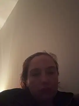 Eleanorxx online show from October 27, 2025, 8:24 pm