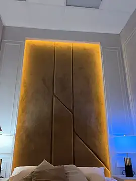 Luna Olsen online show from January 15, 2026, 4:06 am