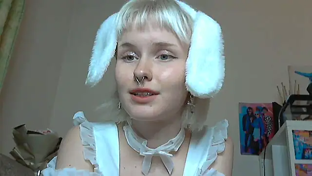 Snapshot of Paradoxy_ chatting on October 12, 2025, 8:30 pm Paradoxy online show from October 12, 2025, 8:30 pm