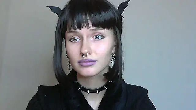 Snapshot of Paradoxy_ chatting on October 30, 2025, 6:30 pm Paradoxy online show from October 30, 2025, 6:30 pm