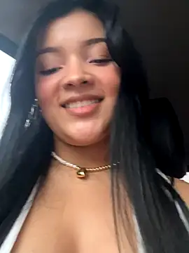 EmmaBlossom online show from October 24, 2025, 7:54 pm