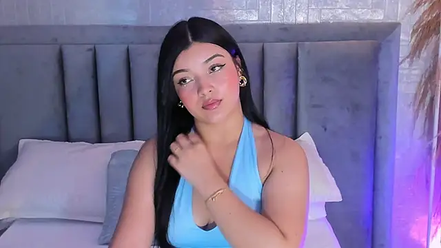 EmmaBlossom online show from April 6, 2026, 12:50 pm