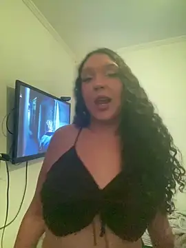 Snapshot of ellatransgirl chatting on October 15, 2025, 6:19 pm ellatransgirl online show from October 15, 2025, 6:19 pm