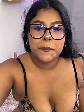 Snapshot of AnaBrowmn chatting on June 12, 2026, 5:01 pm AnaBrowmn online show from June 12, 2026, 5:01 pm
