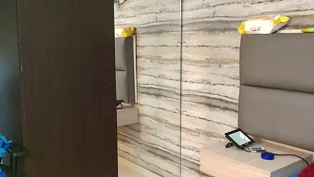 Lovers 21 online show from December 19, 2025, 3:35 am