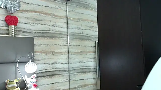 Lovers 21 online show from April 10, 2026, 3:56 am