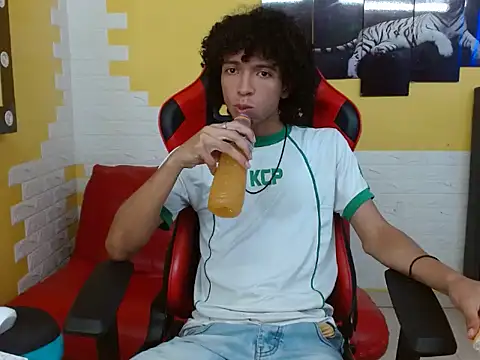 xion ez online show from October 28, 2025, 8:00 pm