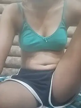 Snapshot of beautiful_jiya chatting on May 19, 2026, 8:15 pm beautiful jiya online show from May 19, 2026, 8:15 pm