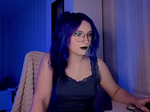 violet-siren-x online show from March 19, 2026, 10:52 am