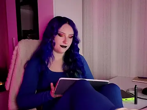 violet-siren-x online show from April 3, 2026, 10:13 am