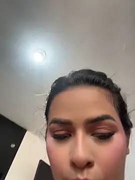 itsdanividarte online show from April 19, 2026, 9:06 pm