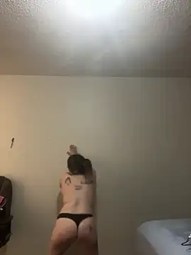 BuzzBunni69 online show from April 10, 2026, 9:41 pm